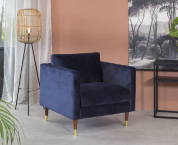 Fauteuil Correa Velvet blauwe stoel met gouden poten leasen