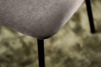 Eetkamerstoel Quinn Leasen Detailfoto Stof