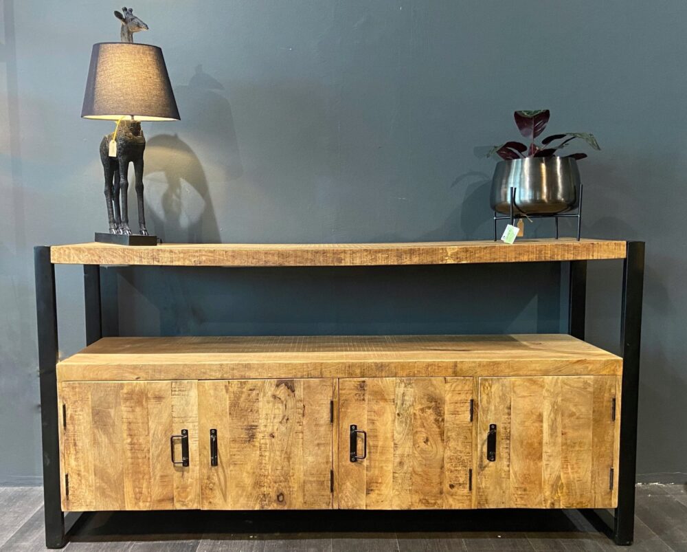 Tv-dressoir Elle Stoer en breed mangohouten dressoir voor tv of decoratie
